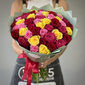 Букет из 201 яркой розы 50 см